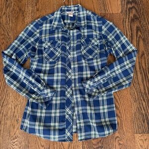 Duluth Trading flannel shirt